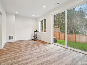 18300 121st Place SE, Renton WA 98058