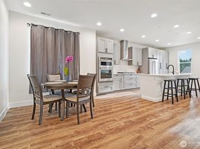 18300 121st Place SE, Renton WA 98058