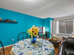 8911 Holly Drive 104, Everett WA 98208