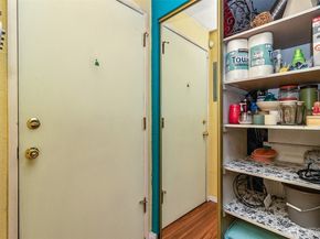 8911 Holly Drive 104, Everett WA 98208