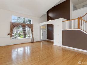 4714 211th Street SW, Lynnwood WA 98036