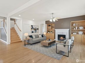 4714 211th Street SW, Lynnwood WA 98036