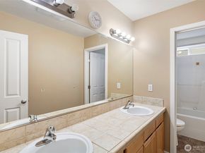 4714 211th Street SW, Lynnwood WA 98036