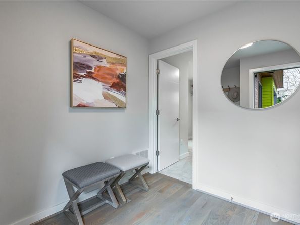 2007 NW 63rd Street B, Seattle WA 98107