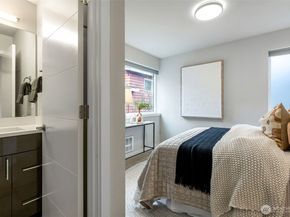 2007 NW 63rd Street B, Seattle WA 98107