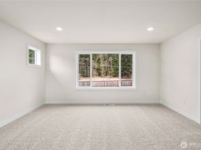 2034 NE Norseman Way, Poulsbo WA 98370