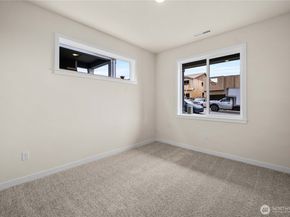 2034 NE Norseman Way, Poulsbo WA 98370