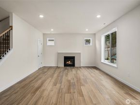 2034 NE Norseman Way, Poulsbo WA 98370