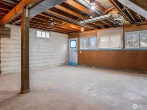 1530 Crestview Drive, Bremerton WA 98312