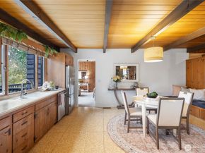 16521 NE 1st Place, Bellevue WA 98008