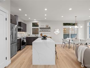 9230 22nd Avenue SW, Seattle WA 98106