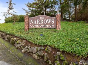 3400 Narrows View Lane NE 204, Bremerton WA 98310