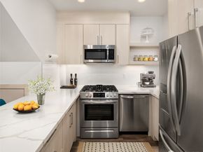 5616 California Avenue SW C, Seattle WA 98136