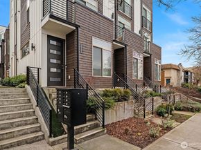 5616 California Street SW C, Seattle WA 98136