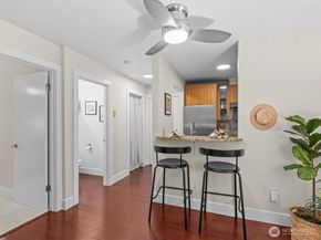 711 E Denny Way 104, Seattle WA 98122