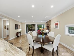 1040 6th Avenue S, Edmonds WA 98020