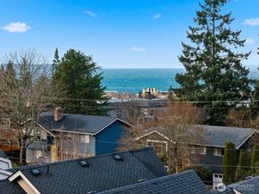 1040 6th Avenue S, Edmonds WA 98020