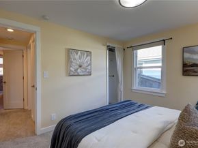 7943 31st Avenue SW, Seattle WA 98126