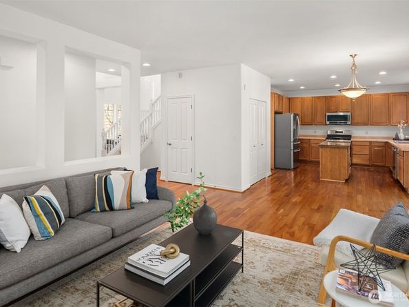 7011 137th Place SE, Snohomish WA 98296