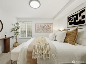 3661 Phinney Avenue N 107, Seattle WA 98103