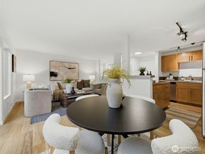 3661 Phinney Avenue N 107, Seattle WA 98103