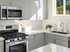 18526 Wallingford Avenue N B, Shoreline WA 98133