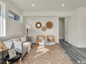 18526 Wallingford Avenue N B, Shoreline WA 98133