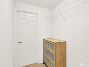 3318 30th Avenue SW B404, Seattle WA 98126