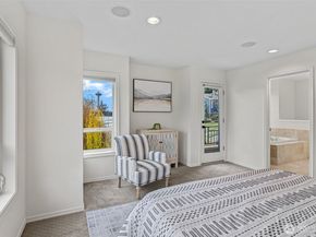 1203 5th Avenue N, Seattle WA 98109