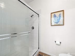 562 S 51st Court, Renton WA 98055