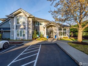 16125 Juanita-Woodinville Way NE 805, Bothell WA 98011