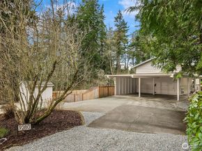 9280 NE Lovgreen Road, Bainbridge Island WA 98110