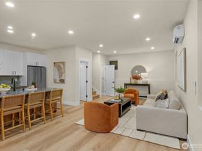 910 15th Avenue, Seattle WA 98122