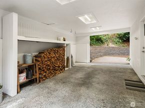 22651 SE 56th Street, Issaquah WA 98029