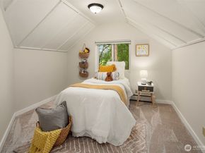 22651 SE 56th Street, Issaquah WA 98029