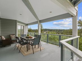 11800 90th Avenue NE, Kirkland WA 98034