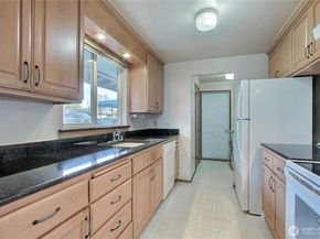 1415 S 303rd, Federal Way WA 98003