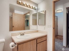 17419 119th Lane SE E31, Renton WA 98058