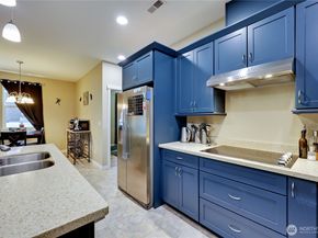 7058 E Nightingale, Port Orchard WA 98366