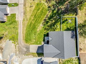 7058 E Nightingale, Port Orchard WA 98366