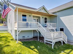 7058 E Nightingale, Port Orchard WA 98366