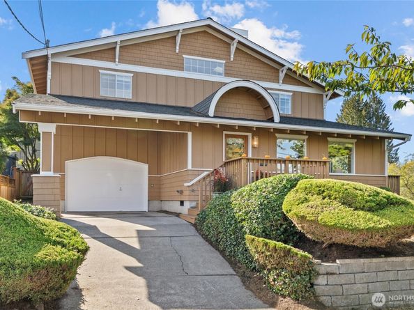 4321 SW Lander Street, Seattle WA 98116