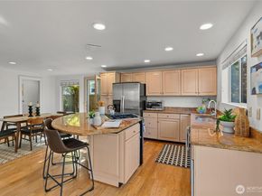 4321 SW Lander Street, Seattle WA 98116