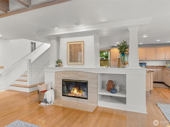 4321 SW Lander Street, Seattle WA 98116