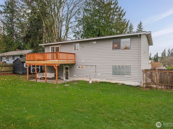 20325 24th Place W, Lynnwood WA 98036