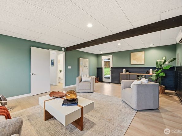 20325 24th Place W, Lynnwood WA 98036