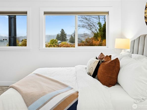 259 Shepard Way NW, Bainbridge Island WA 98110