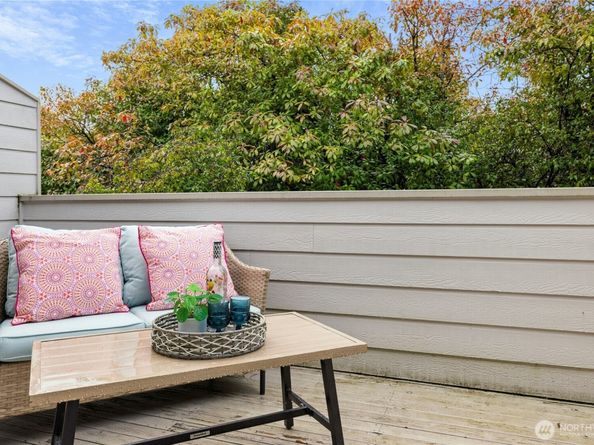 259 Shepard Way NW, Bainbridge Island WA 98110