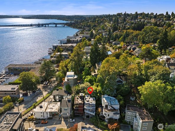 3513 S Leschi Place, Seattle WA 98144