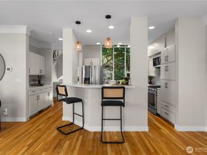 3513 S Leschi Place, Seattle WA 98144